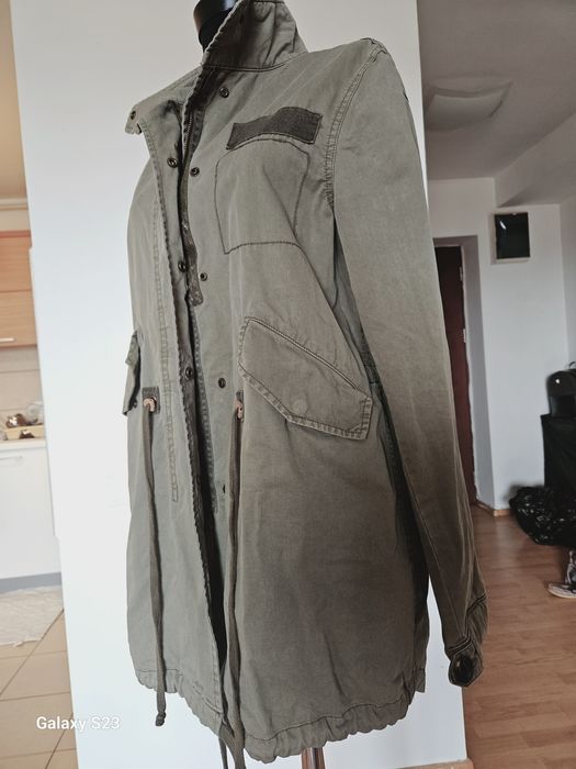 Geaca Bershka  S.30  lei