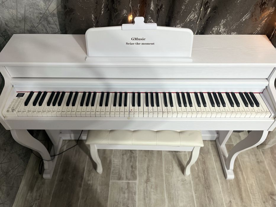 Цифровое пианино GMusic