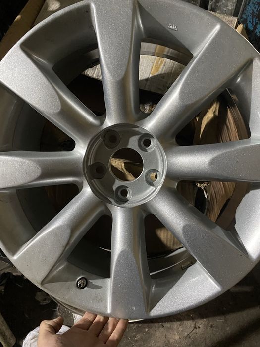 Продам диски на Infiniti