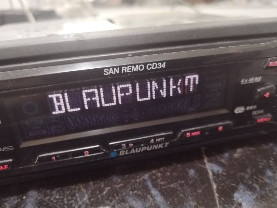 Blaupunkt radio CD player auto
