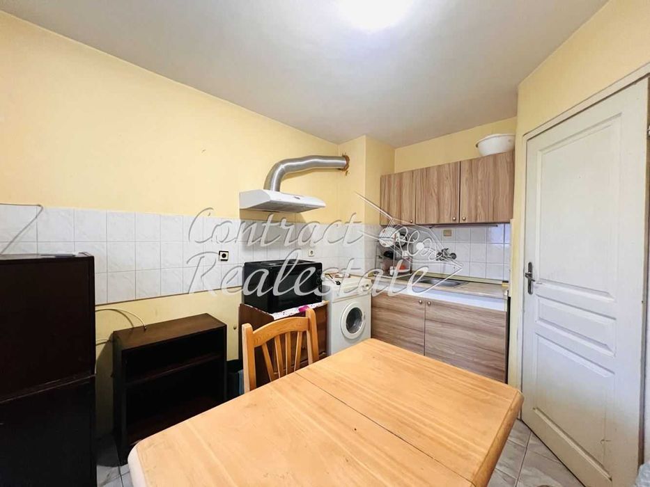 Дава се под наем Тристаен апартамент в Варна, Лятно кино Тракия - 70 кв.м за 331.5 € - Снимка #3