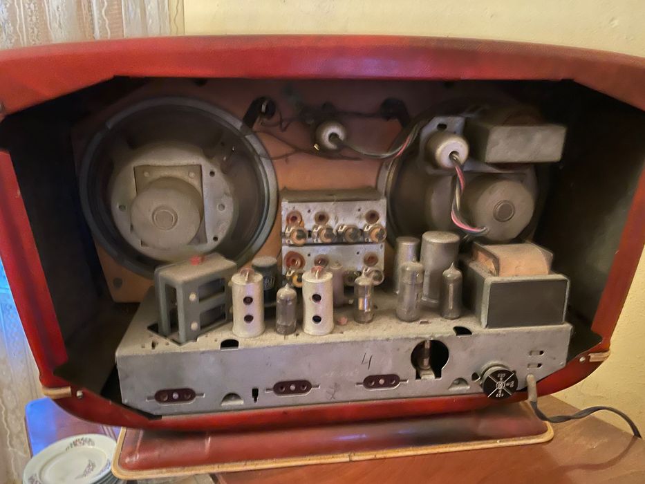 Ретро радио Червена звезда