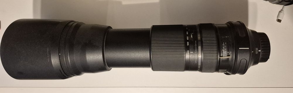 Vand obiectiv 150 -600 cu montura Nikon
