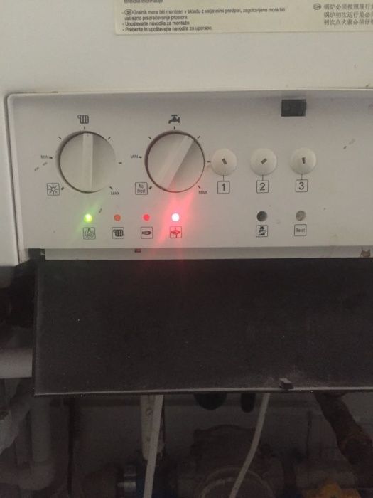 Reparații centrale termice Buderus , Junkers , Bosch Repar placă -bază