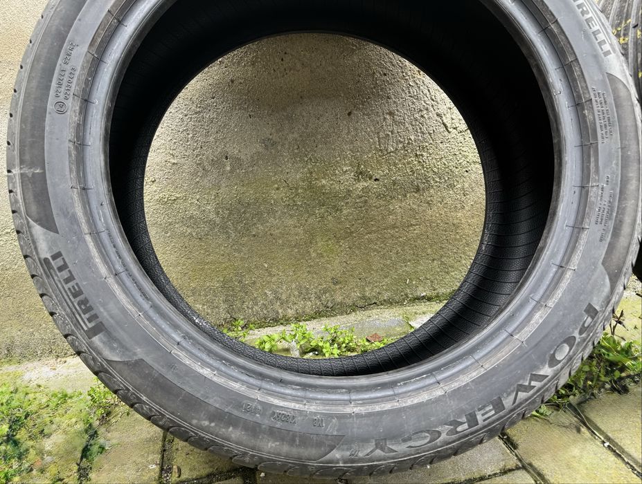 Летни гуми Pirelli Powergi 225 45 R18 95Y