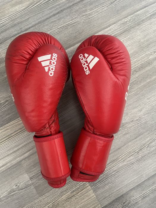 Перчатки боксерские