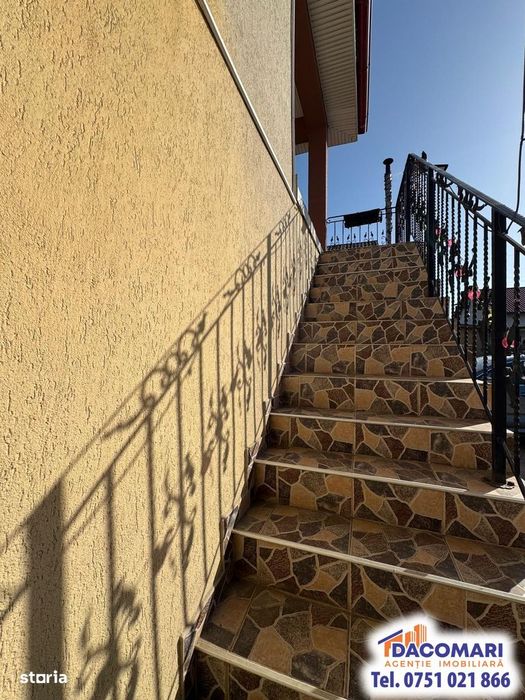 Casă spațioasă P+1+M, Cartierul Nou, Smârdan.