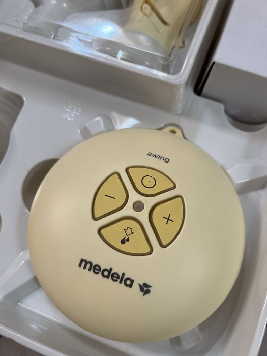 Помпа за кърма Medela swing