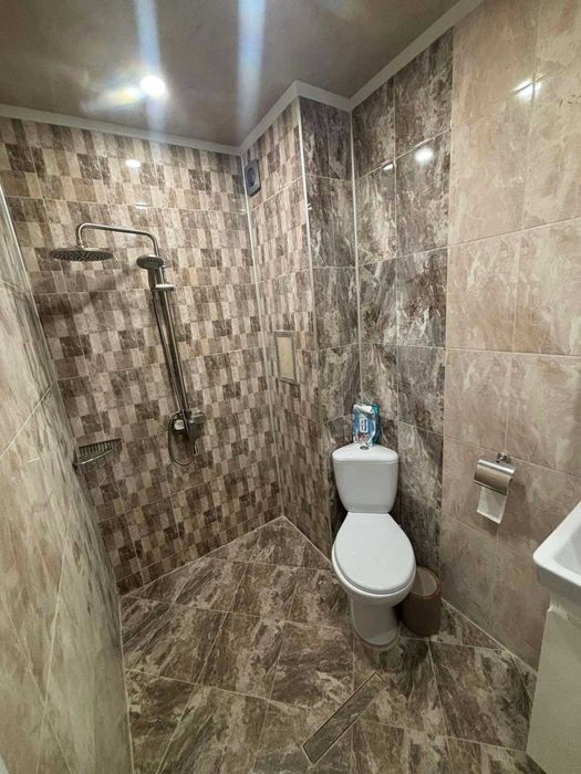 Дава се под наем Двустаен апартамент в Бургас, Славейков - 60 кв.м за 612 € - Снимка #10