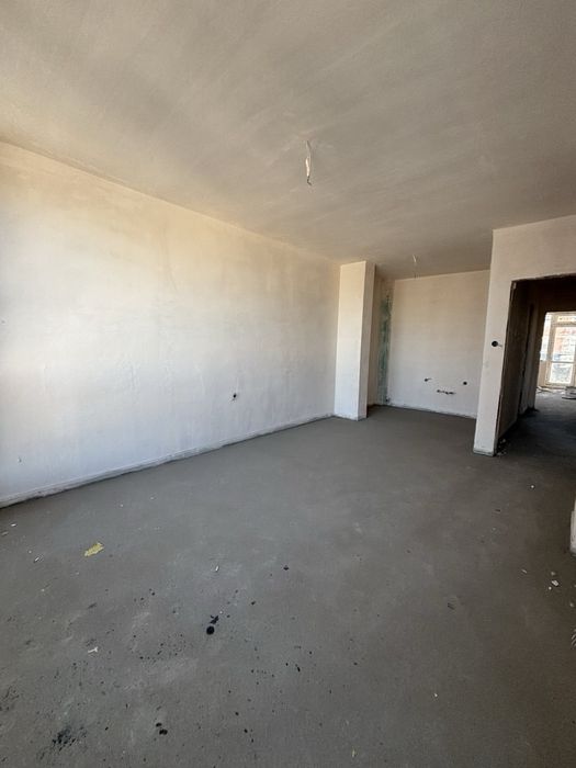 Продава се Тристаен апартамент в Пловдив, Тракия - 110 кв.м за 1146 €/кв.м - Снимка #2