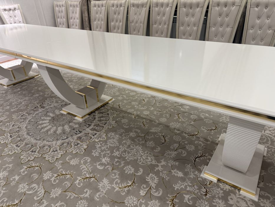 Стол орындықтармен новый