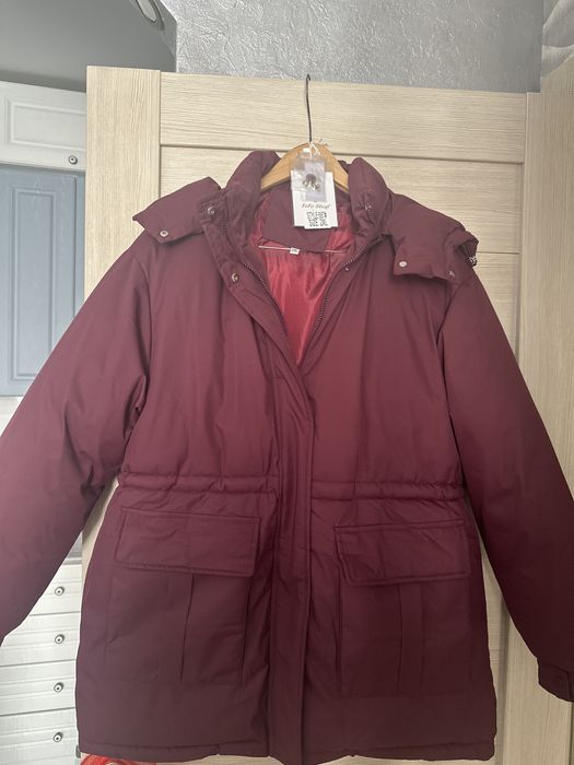 Продам зимний пуховик, очень теплый