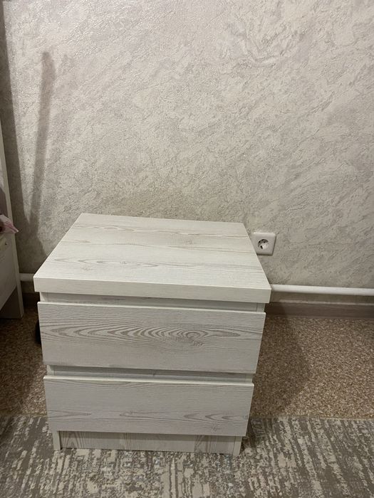 Продам спальный гарнитур без торга