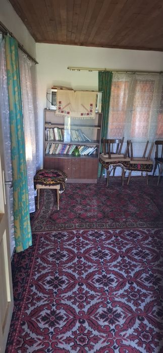Къща с гараж и 2 Декара дворно място   в с.Долно Шивачево
