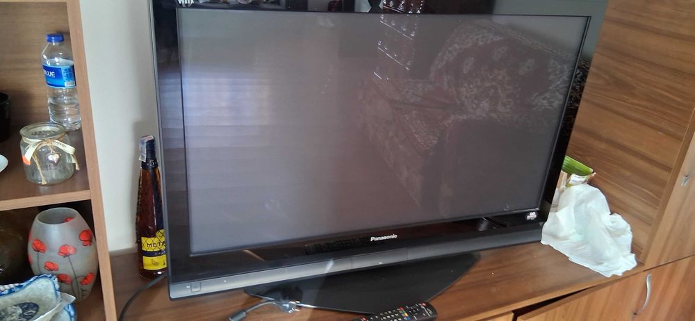 Televizor marc samsug diagonală 70 cm