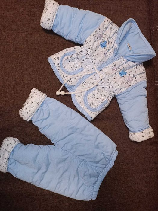 костюм на мальчика  6 мес