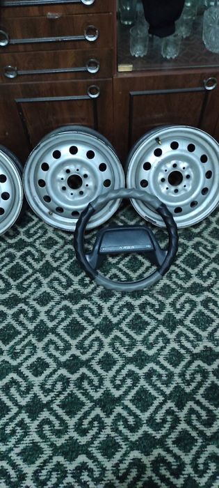 Продаю диски р14