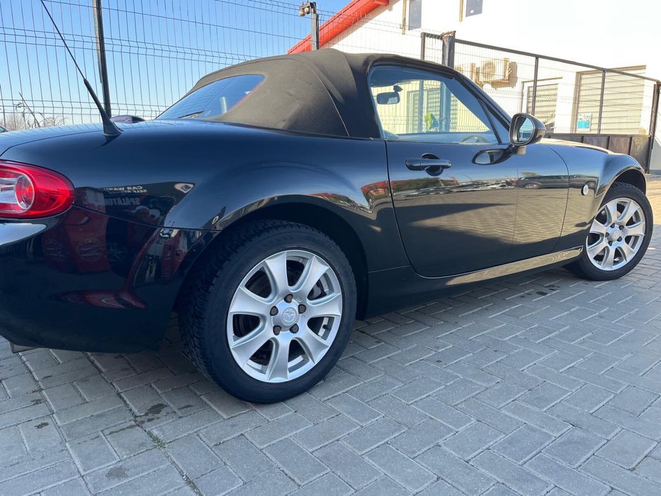MAZDA MX-5 2011 — imagine 2
