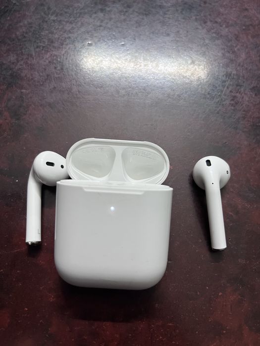 Айрподс оригинал каробкасы зарядкасы бар
