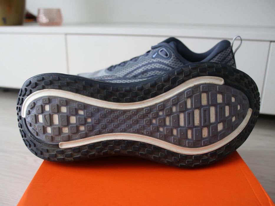 Nike Vomero Plus