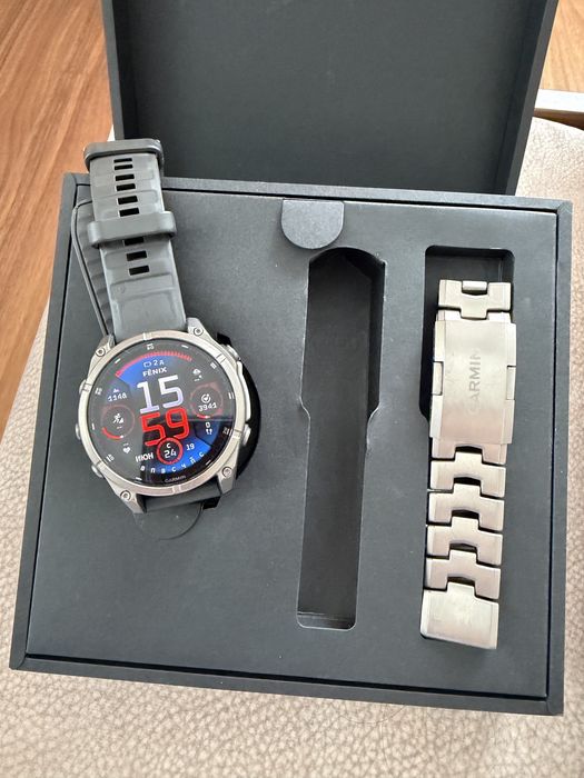 Продам часы garmin