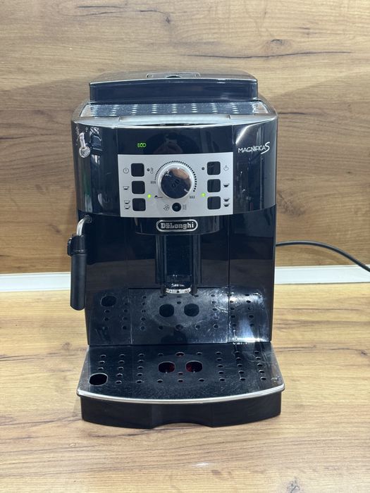 Кафемашина DeLonghi Magnifica S