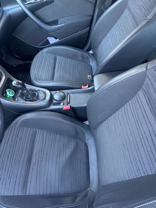 Opel Astra J 1.6CDTI