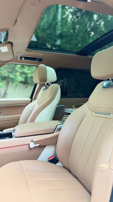 Rang Rover Vogue SV