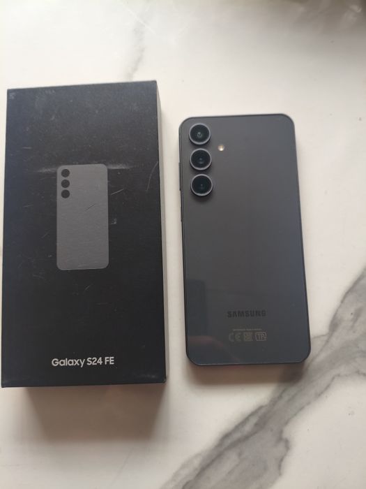 Продам Samsung s24 FE 8/256