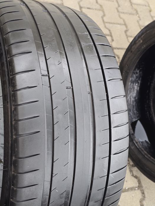 255 40 20 Michelin
