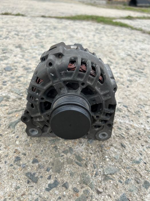 Алтернатор / Динамо свалено от Ауди А4 Б6 1.9tdi 131кс