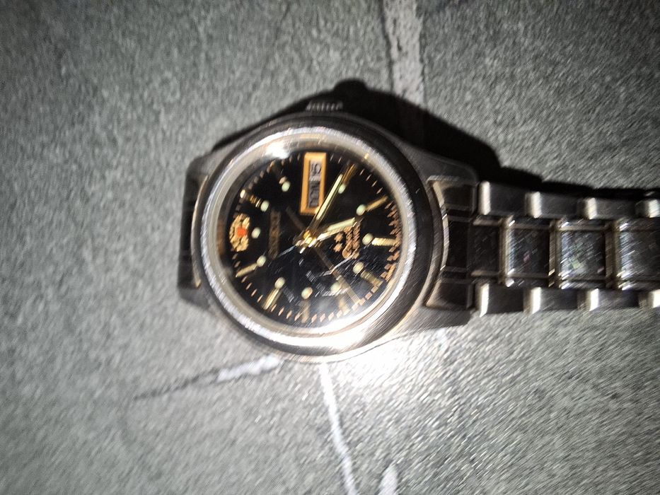 Продам женские часы Orient японского бренда