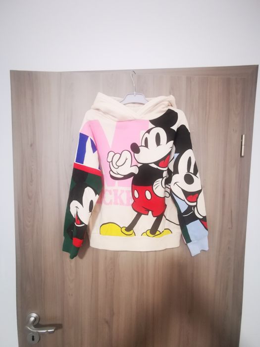 Lot hanorace H&M și Reserved, pentru 8-9 ani