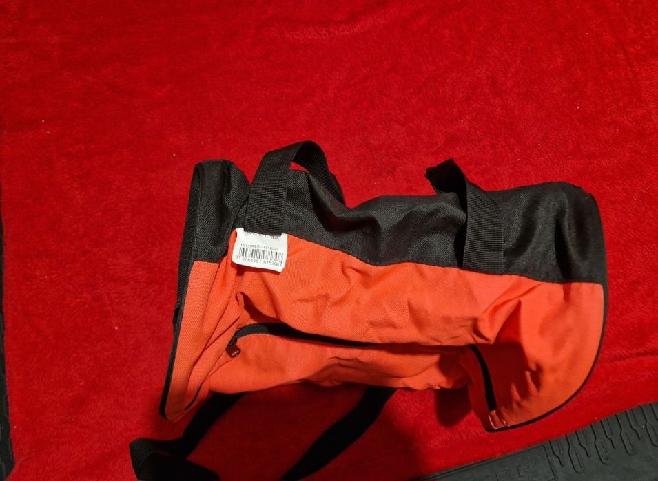 Geanta de voiaj si Geanta pentru laptop