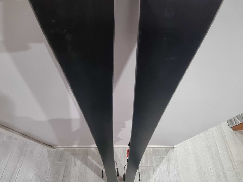 Ски и обувки Rossignol