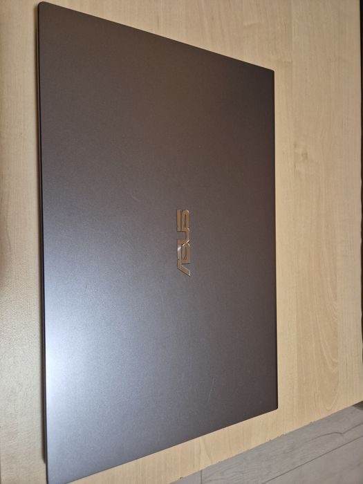 ASUS i7 Gen10 X509JP-EJ064 fabricat în mai 2020.