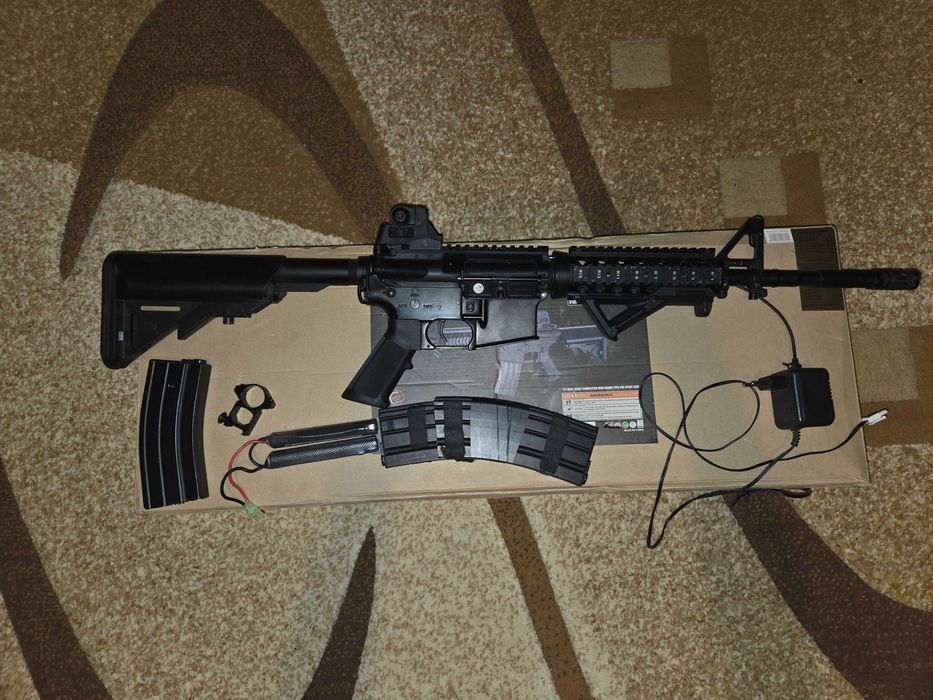 Airosft m4 electric full metal