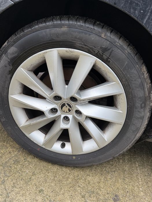 Шкода супърб 3 2.0тди дсг на части / skoda superb 2.0tdi dsg