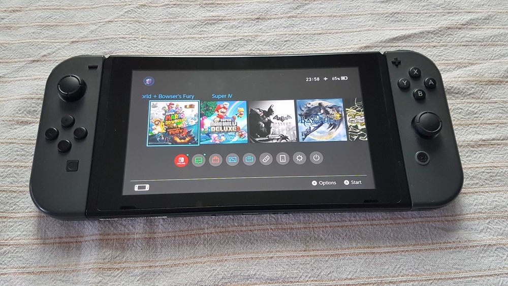 Nintendo Switch v2 128GB + Pro Controller