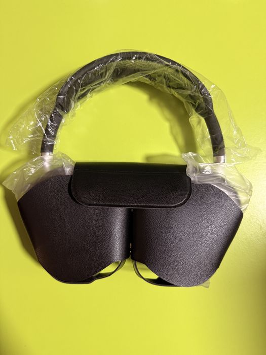 AirPods Max Noi Noute