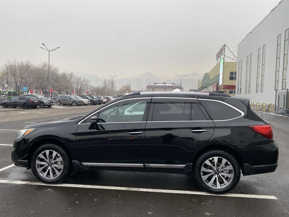 Subaru Outback 2017 Touring СРОЧНО