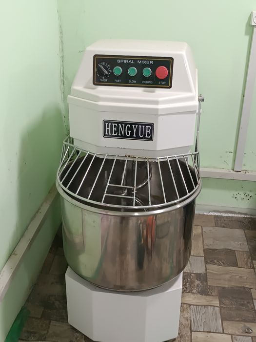 Kanditer mahsulotlari sotiladi