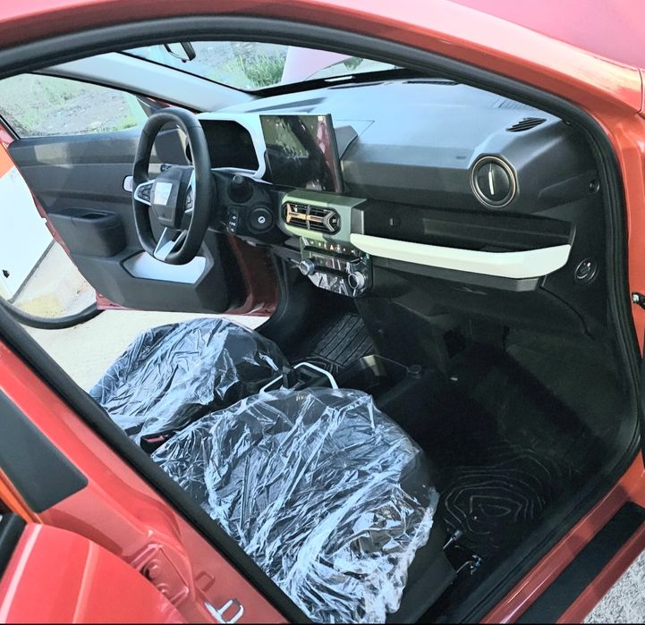 Dacia Spring EXTREME [674 km] + DC charge 30kW + Senzori + Cablu  10A