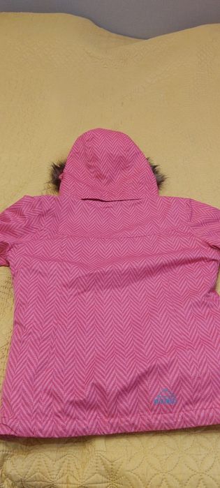 Ски яке за момиче 12г