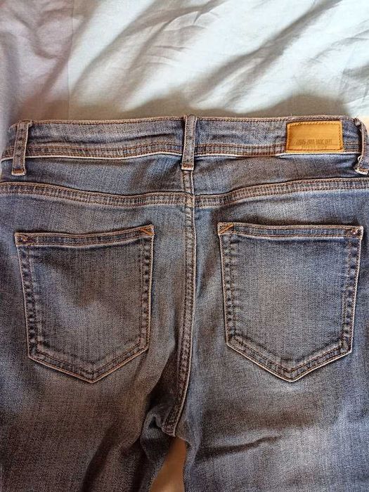 Дамски дънки - Zara Basic, Mango, Stradivarius, HM - Топ цени !