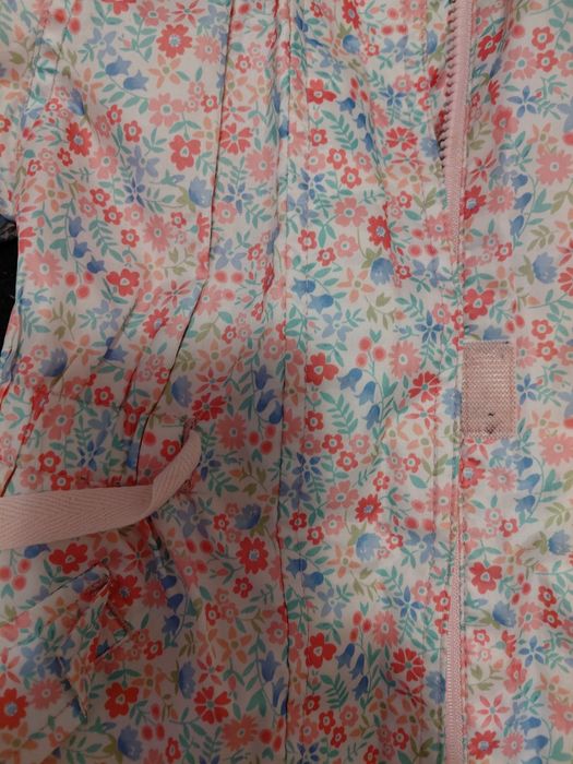 Geaca subtire fetite stare foarte buna