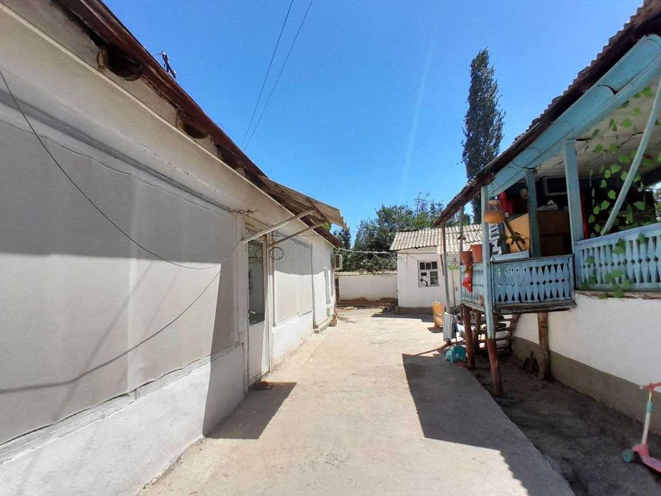 10 Сотикли Ховли сотилади