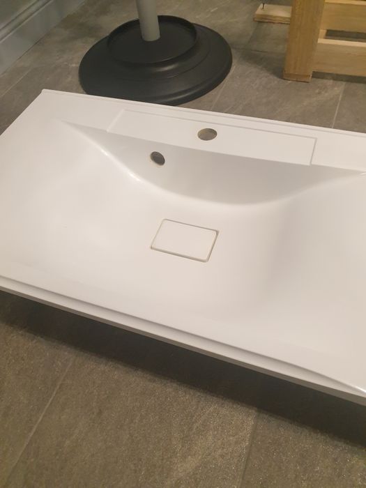 Продам раковину в ванную