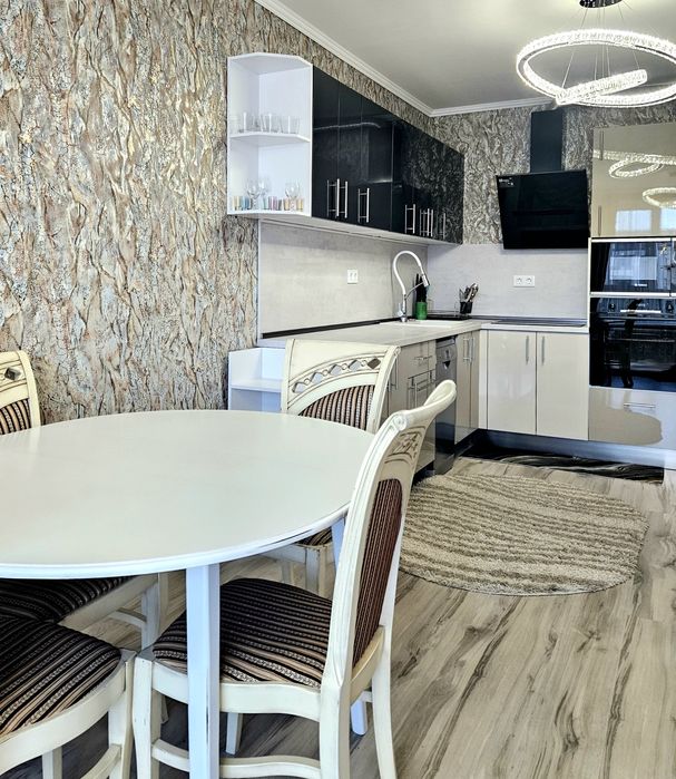 Дава се под наем Двустаен апартамент в Бургас, Сарафово - 60 кв.м за 612 € - Снимка #4