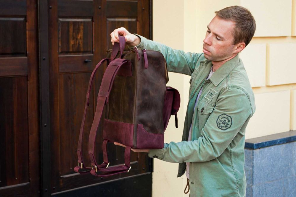 Rucsac din piele. Rucsac pentru laptop